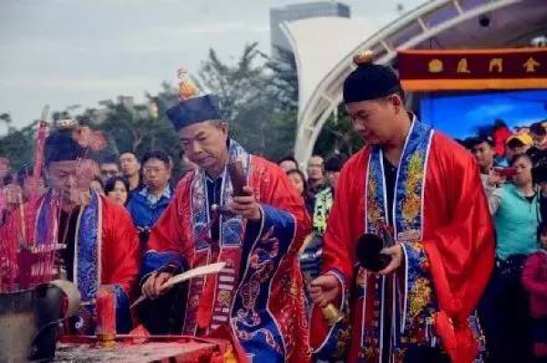 【多图】震撼！国家非遗“送王船”在海沧钟山举行！大雨也浇不灭海沧人的热情！！！