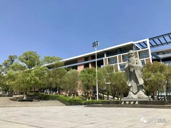 诵读儒家经典，秉承以文化人，集美这所高校国学氛围特别浓